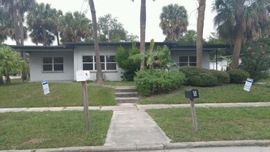 Building Photo - 1019 Chipola Rd