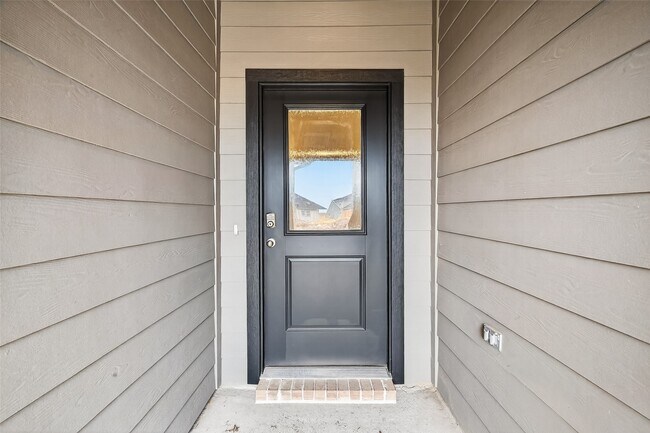 Building Photo - 5927 Orchid Crst Ln