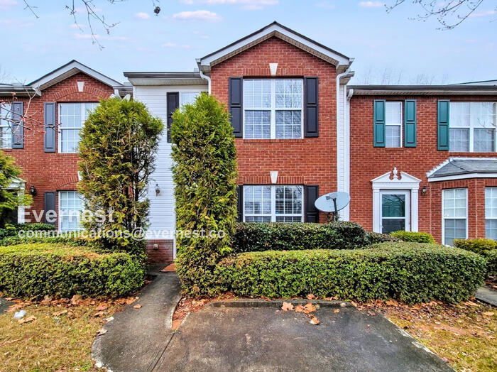 Foto principal - 5589 Strathmoor Manor Cir