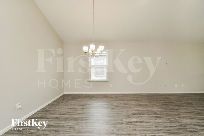 Foto del edificio - 6217 Painswick Dr