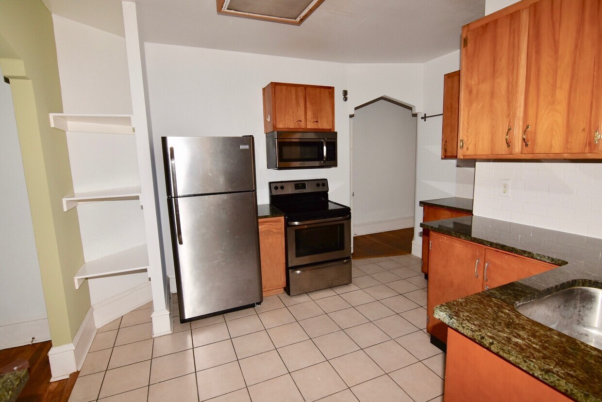 Primary Photo - 238 S 45th St