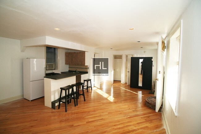 Foto del edificio - 200 Adelphi St