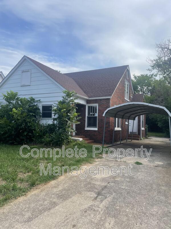 Foto principal - 921 7th Pl SW
