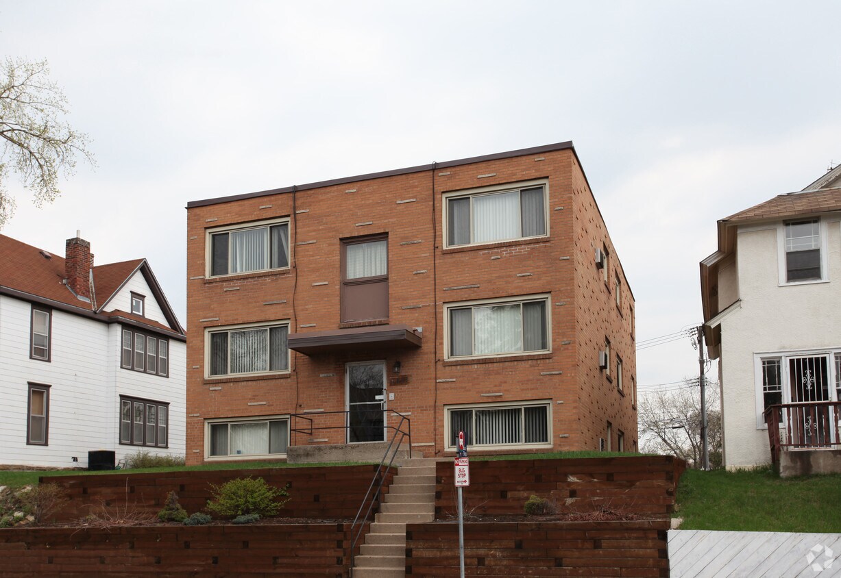 Foto del edificio - Hillside Terrace