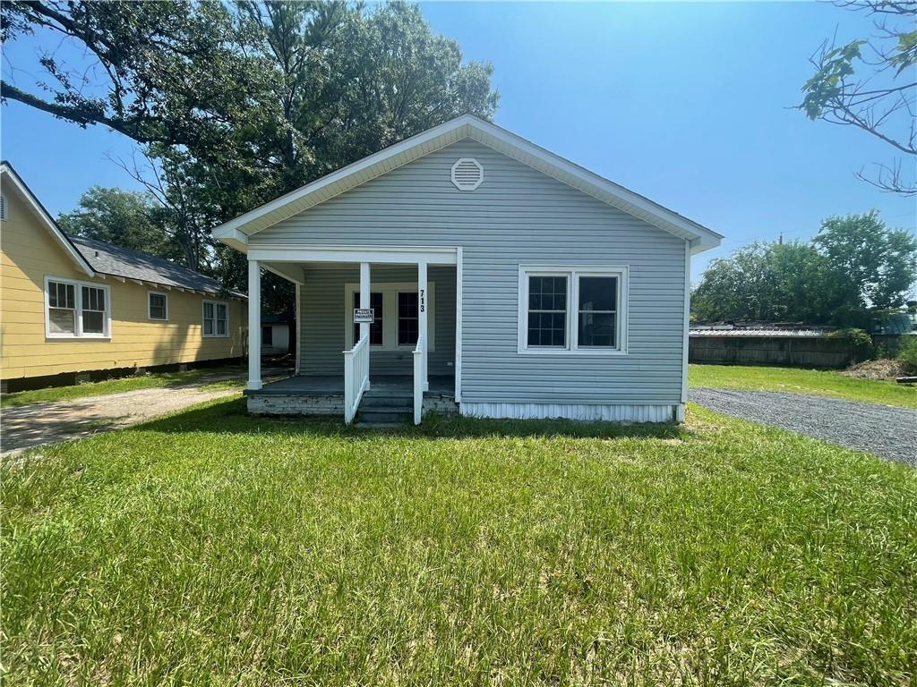 Primary Photo - 713 Glenwood St