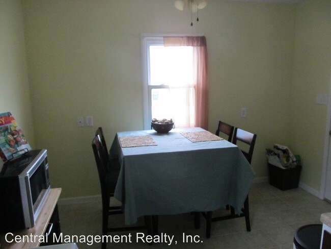 Foto del edificio - 1213 S 32nd St