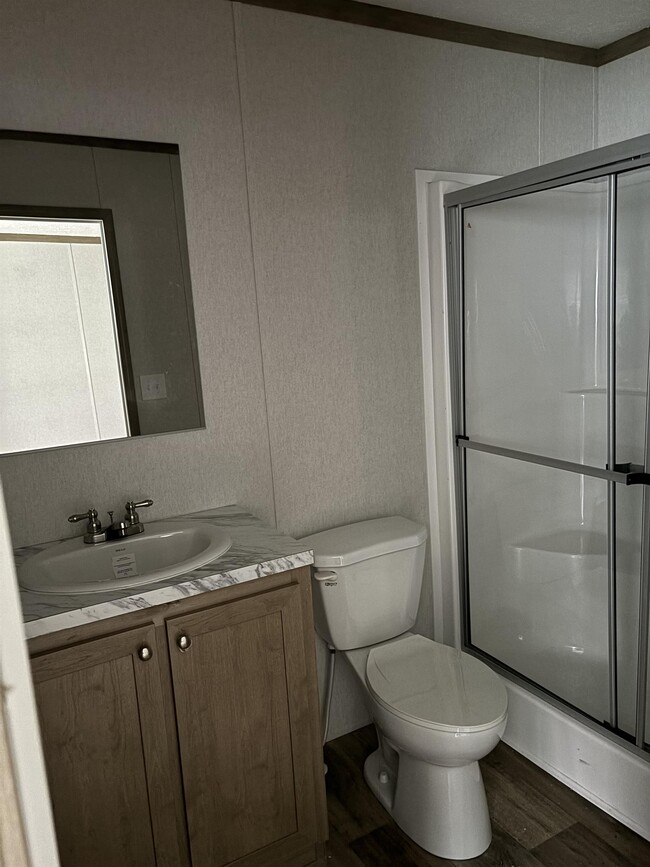 Foto del edificio - 20 Willow Ct