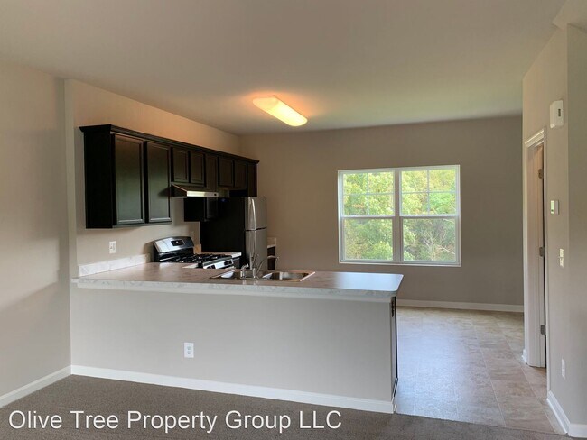 Building Photo - 3 br, 2 bath House - 267 Patchwork Dr