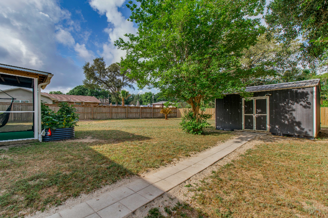 Building Photo - 6501 Bellview Pines Pl