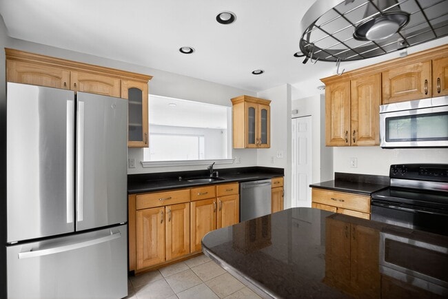 Building Photo - 8711 Gilly Way