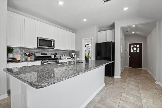 Foto del edificio - 4442 Lone Alcove Dr