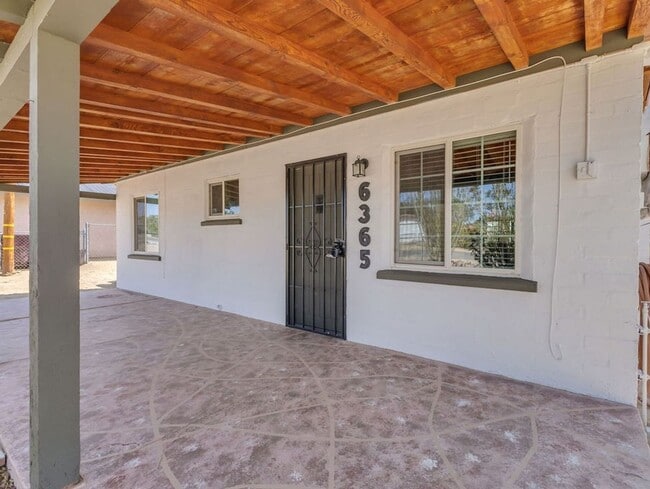 Building Photo - 6365 Cahuilla Ave