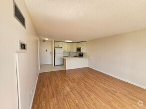 Building Photo - 411 Hobron Ln