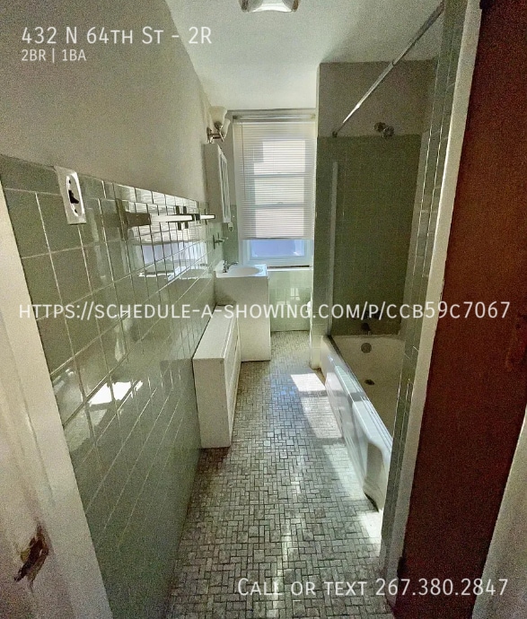 Building Photo - 432 N 64th St