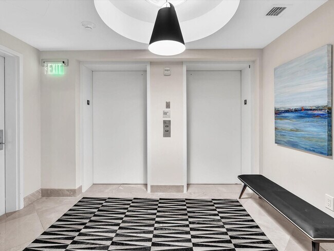 Building Photo - 1600 S Ocean Blvd