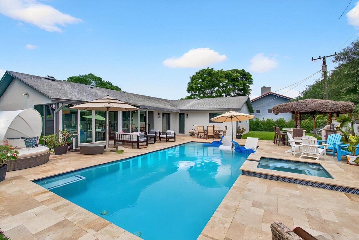 Foto principal - 3930 Sherwood Blvd