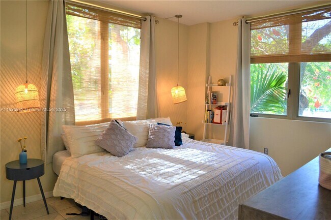 Foto del edificio - 2630 SW 28th St