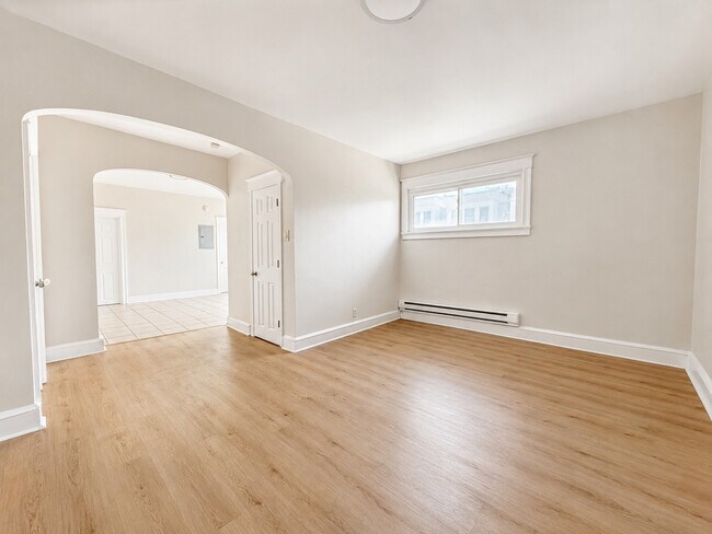 Foto del edificio - 5801 Stockton Rd