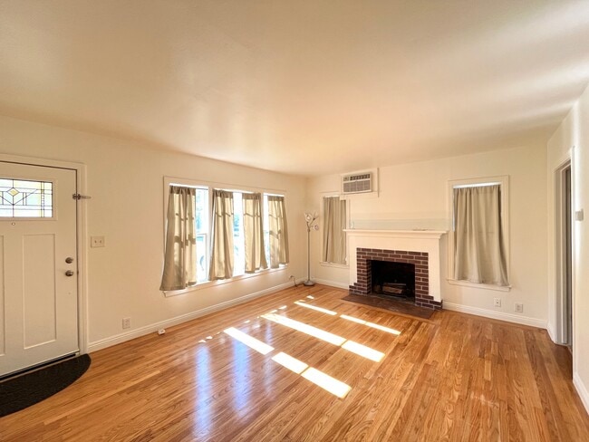 Building Photo - 3531 41st St