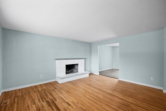 Foto del edificio - 4 Bedroom Northeast Spokane Home - Availab...