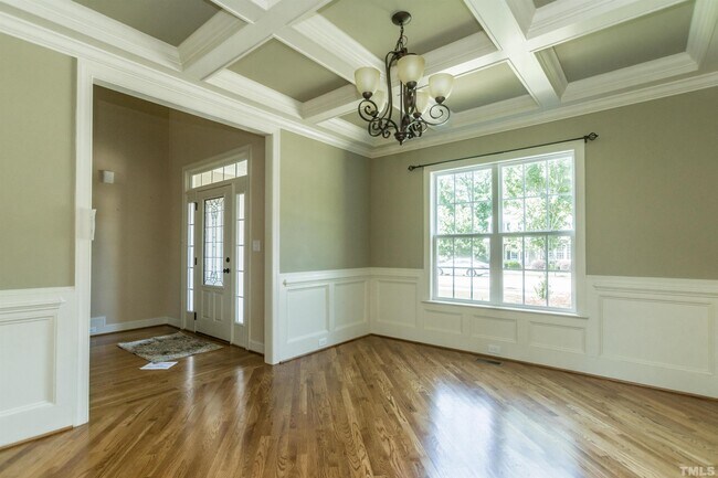 Foto del edificio - 145 Tallowwood Dr