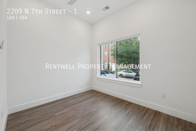 Foto del edificio - 2209 N 7th St