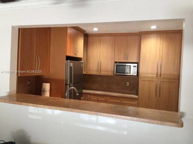 Foto del edificio - 10431 N Kendall Dr