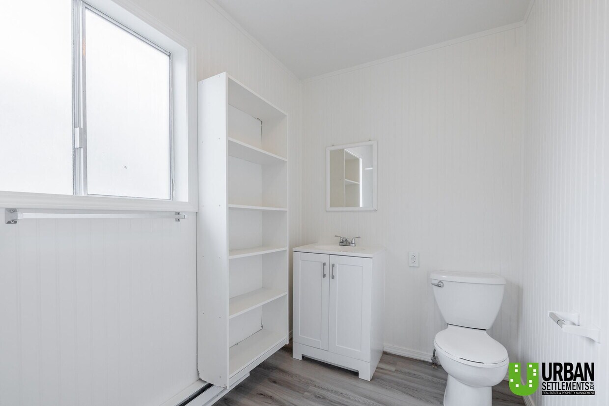 Foto principal - 1623 E 10th Ave