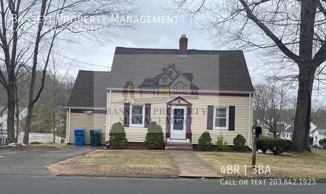 Photo - 135 Evergreen Ave House
