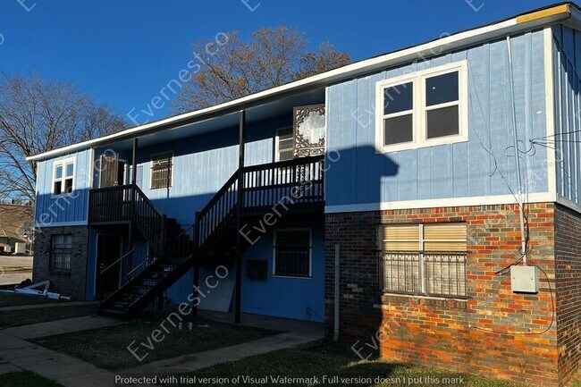 Foto del edificio - 706 24th Ave W