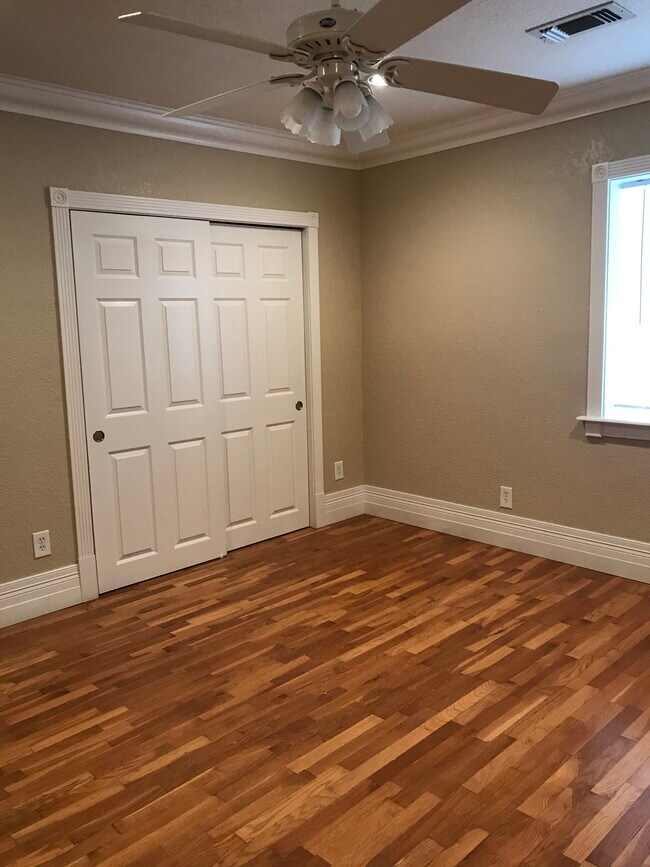 Foto del edificio - 2601 W 3rd St