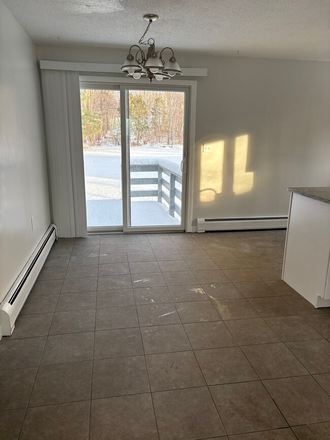 Building Photo - 31 Bishop Ave