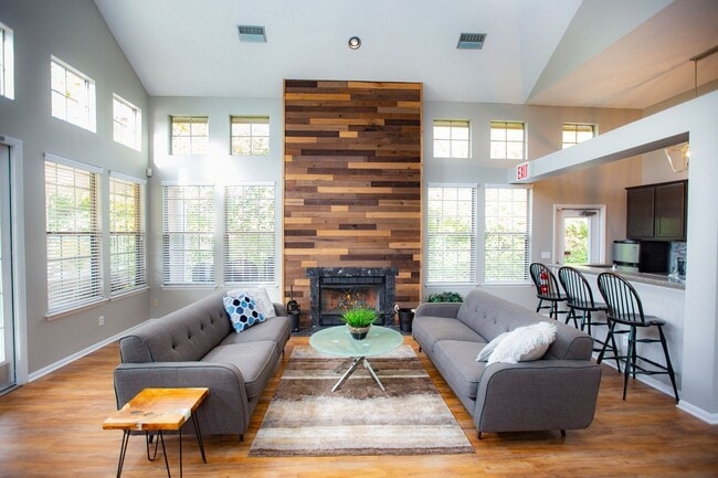 Interior Photo - Prime on the Hill