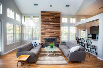 Interior Photo - Prime on the Hill