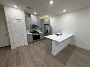 Building Photo - 1596 Grazer Way