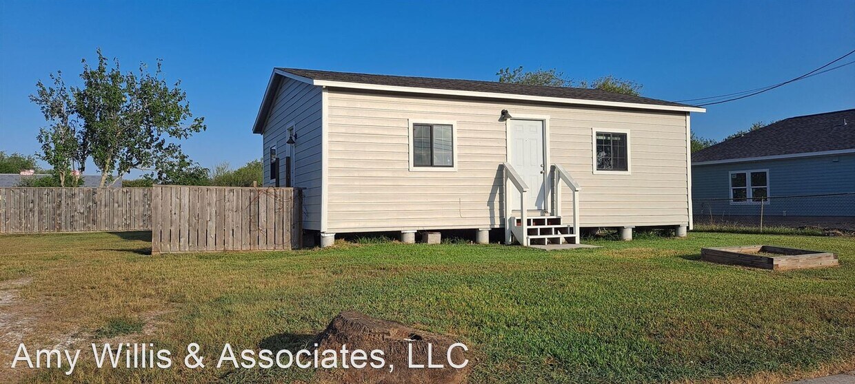 Primary Photo - 2 br, 1 bath House - 1621 Blanco