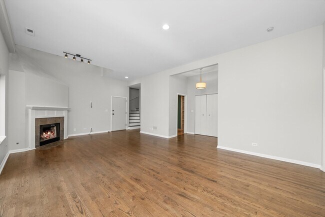 Foto del edificio - 1432 W Erie St