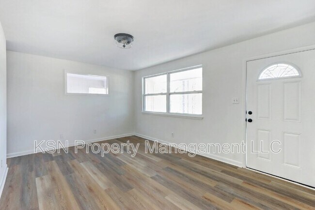 Foto del edificio - 305 Byck Ave