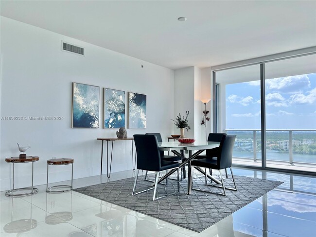 Building Photo - 17111 Biscayne Blvd