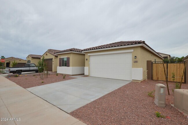 Building Photo - 3111 Medallion Ct