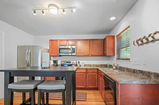 Building Photo - 6428 Pennacook Dr