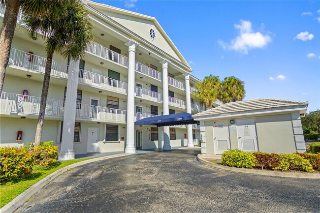 Foto del edificio - 1719 Whitehall Dr