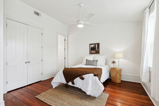 Foto del edificio - 2123 S Liberty St