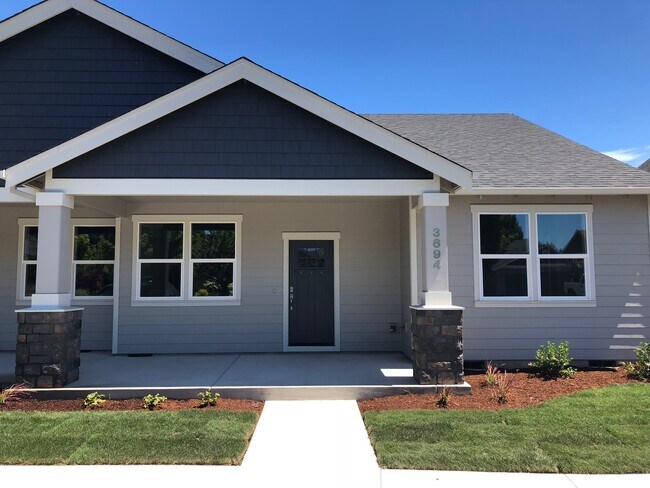Building Photo - 3694 NE Hembree Street
