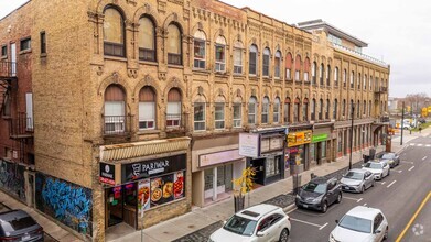 Building Photo - 344.5 Richmond St