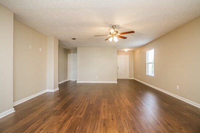 Building Photo - 3512 Almar Knot Dr