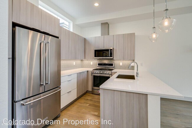 Foto del edificio - 2 br, 2 bath House - 3016 Blake St