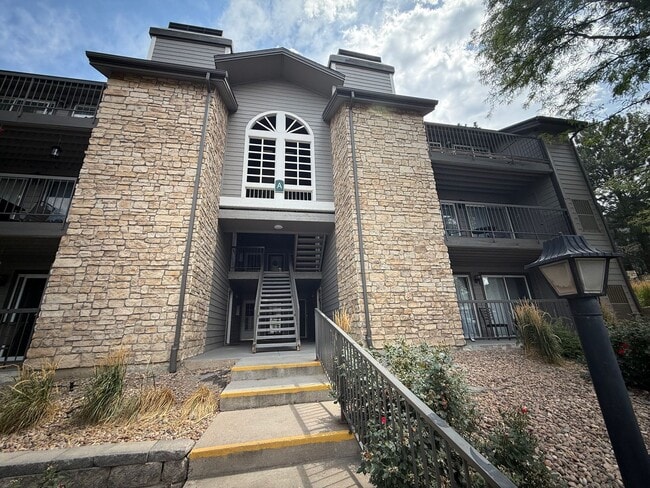 Hunters Run Condominium - Hunters Run Condominium
