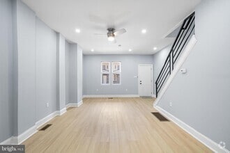 Building Photo - 56 N Yewdall St