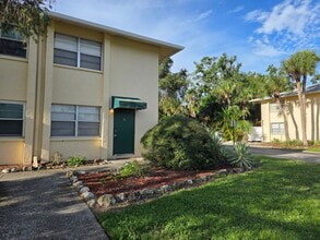 Building Photo - 4800 Rilma Ave